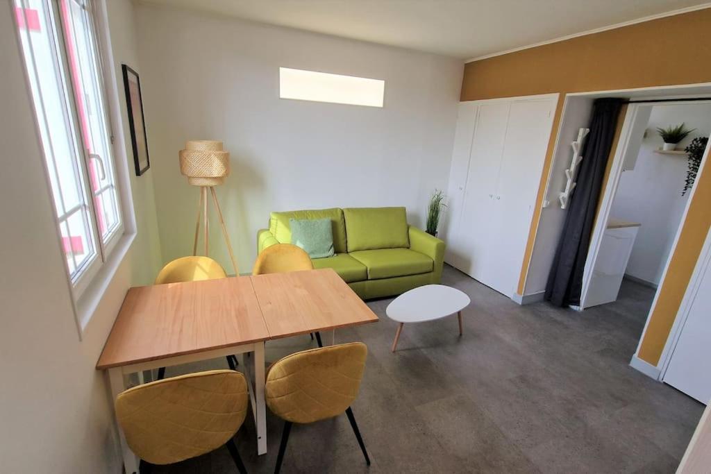 Appartement Ouistreham Proche Centre Et Plage Buitenkant foto