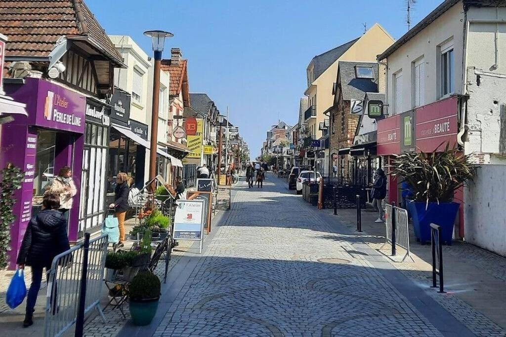 Appartement Ouistreham Proche Centre Et Plage Buitenkant foto
